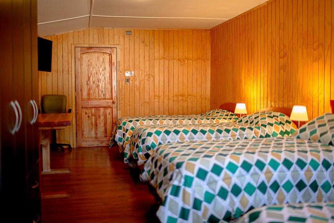 Roble Austral Hostal Coyhaique Exterior foto